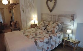 Auprès du Lavoir